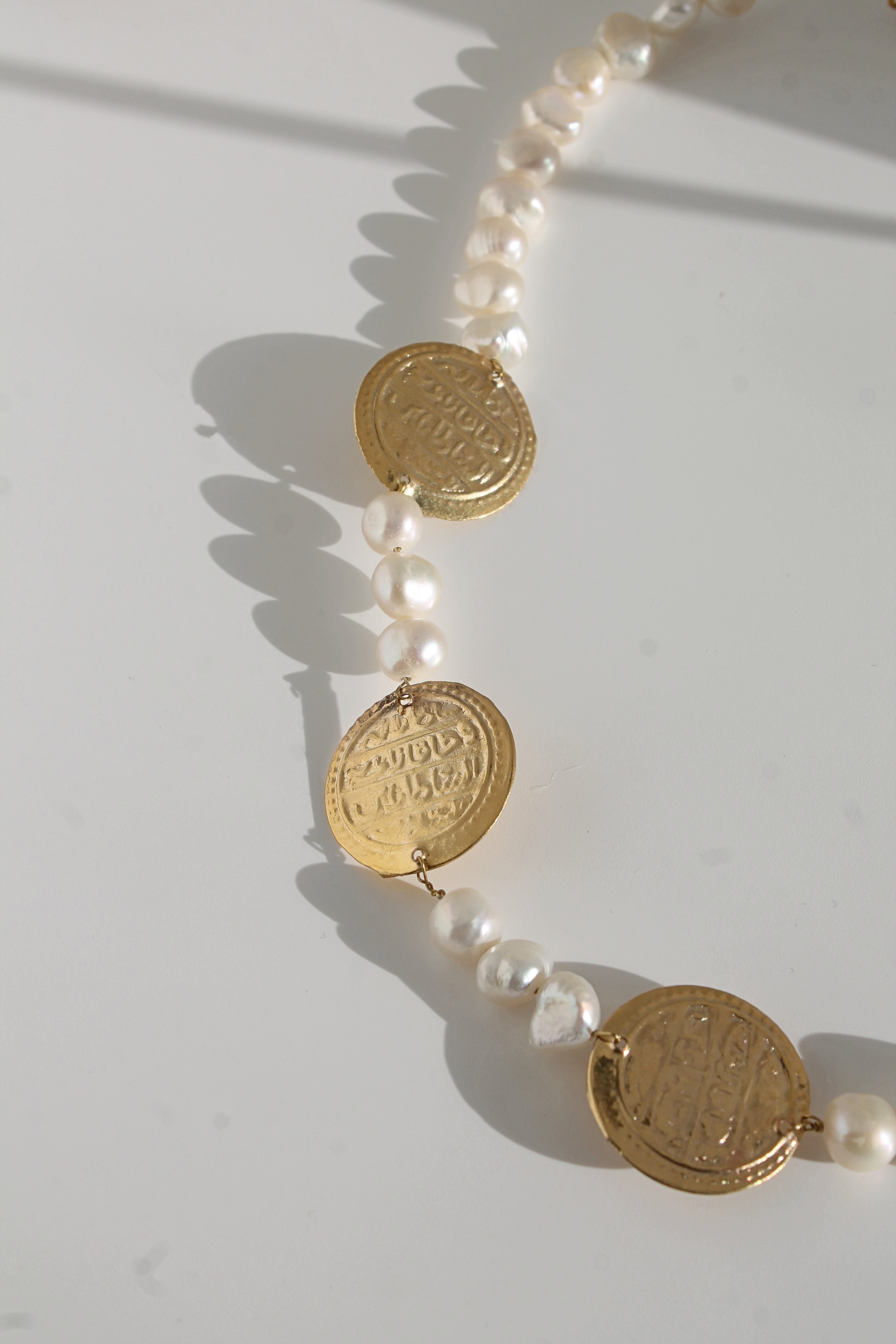 MAHBOUB NECKLACE WITH PEARLS